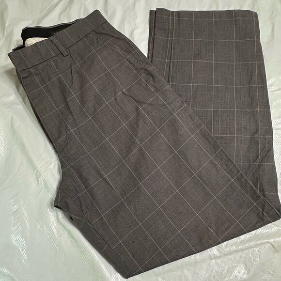 Banana Republic Gray Dress Pants Classic Straight-Leg 34”x32” - Picture 4 of 12